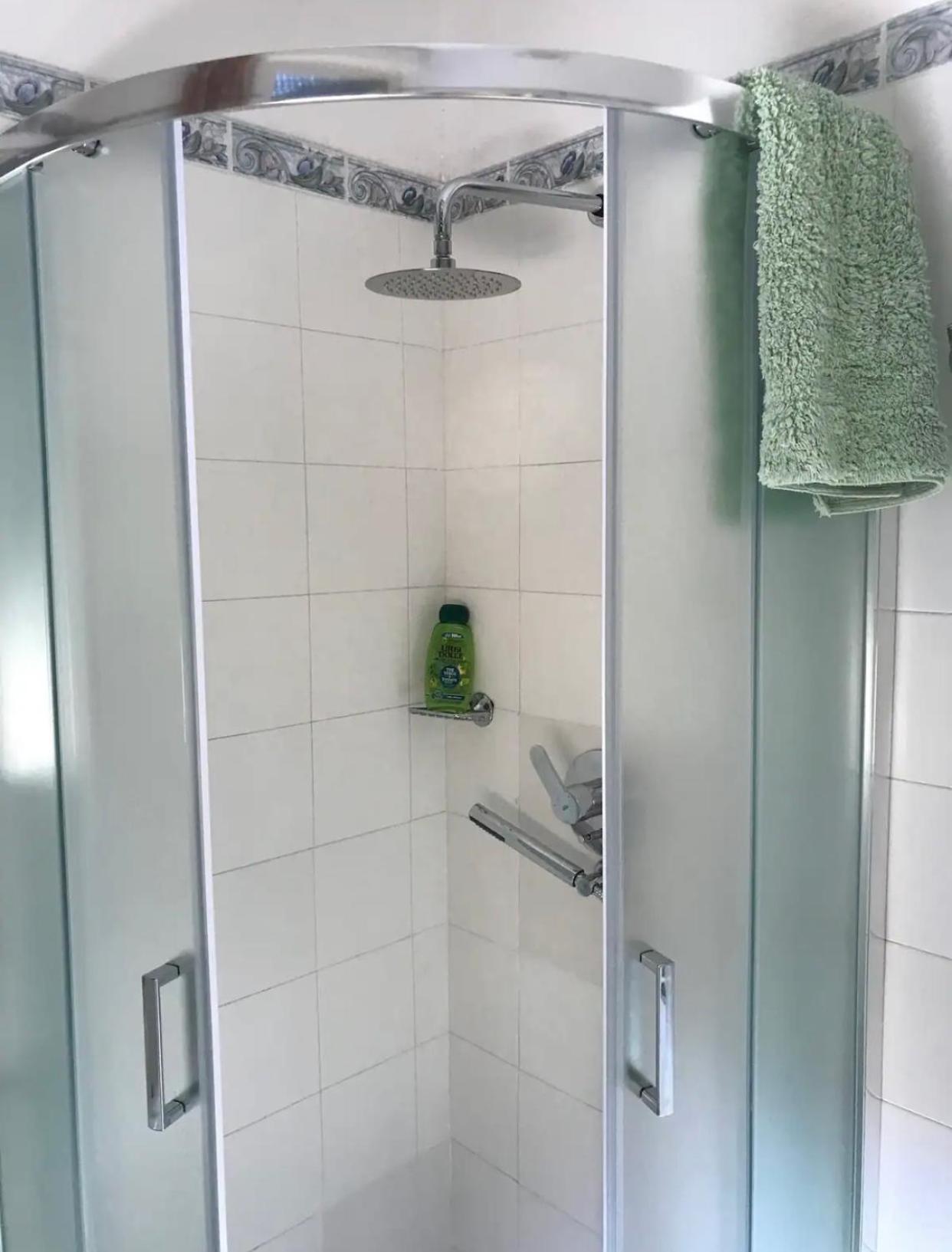 טורה דל'אורסו Casa Vacanze Torre Dell Orso Piazza 100M Dal Mare מראה חיצוני תמונה