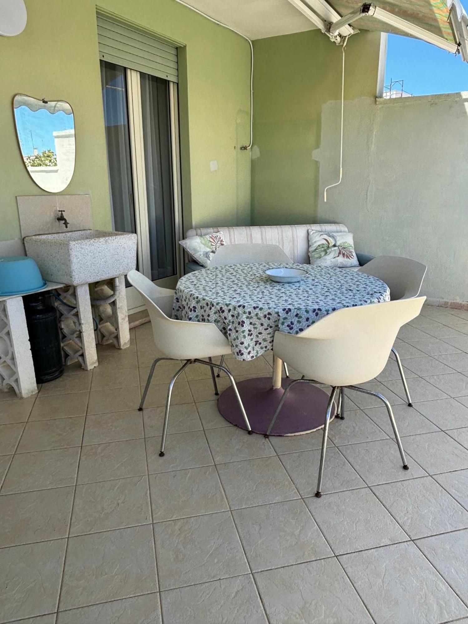 טורה דל'אורסו Casa Vacanze Torre Dell Orso Piazza 100M Dal Mare מראה חיצוני תמונה